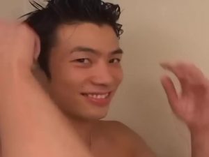 【ゲイ動画ビデオ】現役サッカー部員の筋肉イケメンの自宅で、素顔の巨根オナニーを見せてもらいます！