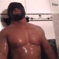  【ゲイ動画】お前のケツマンはチンポと腕を入れる為だけに存在している！　オラオラゴーグルマンに巨根で犯されフィストファックで穿られ続けるガチムチマッチョ覆面野郎！