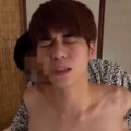 【ゲイ動画】過剰セクハラ!?　ジャニーズ系スリ筋美少年部下の身体を狙っているイケオジ上司、出張と称して温泉宿ファックに持ち込む！