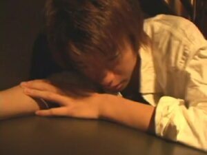 【ゲイ動画ビデオ】やんちゃ系スリ筋美少年が純朴そうな体育会系イケメンくんとディープキスセックスしたりと、オラオラ系ゴーグルマンと4Pしたり！