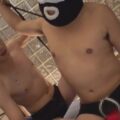 【ゲイ動画】ウケなのに肉棒要員のガチムチ覆面男を支配している小悪魔ジャニーズ系スリ筋美少年DK！