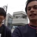  【ゲイ動画】筋肉イケメン、ガッチビ、スリ筋美少年など様々なタイプのイケメンの中には、ゲイやノンケも含まれている九人のルームシェアドキュメンタリー！
