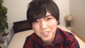 【ゲイ動画ビデオ】純情そうな童顔イケメンくんややんちゃ系美少年が、巨根をアナルに飲み込んで淫らに表情を歪めるゲイセックス♪