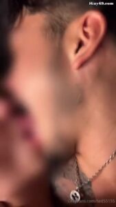 【ゲイ動画ビデオ】素人ゲイカップルならではの臨場感あるプライベートハメ撮り！　やんちゃ系スジ筋マッチョ兄貴がスリ筋美少年を愛撫、ファック！