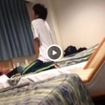【Vine動画】ベッドの上でジャニーズ系イケメンDKが騎乗位で腰振る修学旅行テンションｗ