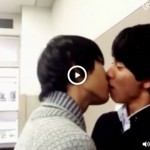 【vine動画】イケメン男子高校生が学校でポッキーキス♪